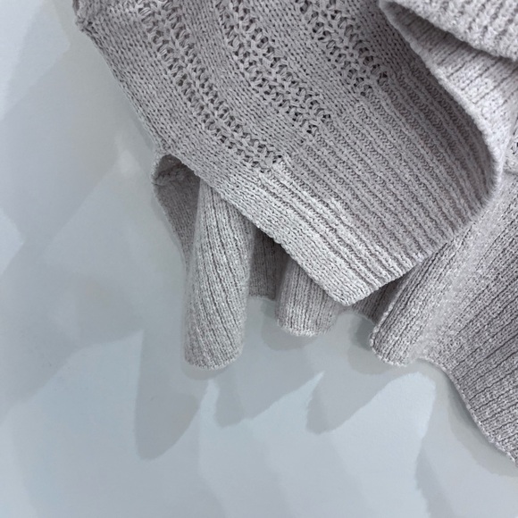 2/40$Crochet Vest poncho one size beige - Picture 3 of 6